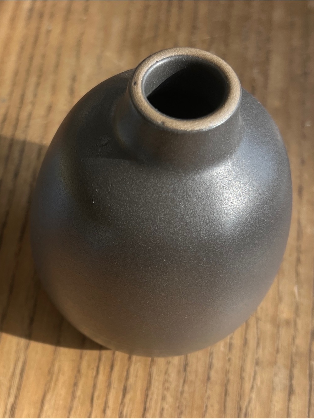 Heath Ceramics Pottery Bud Vase Zinc Glaze Matte Gray Black 4” - Picture 6 of 7